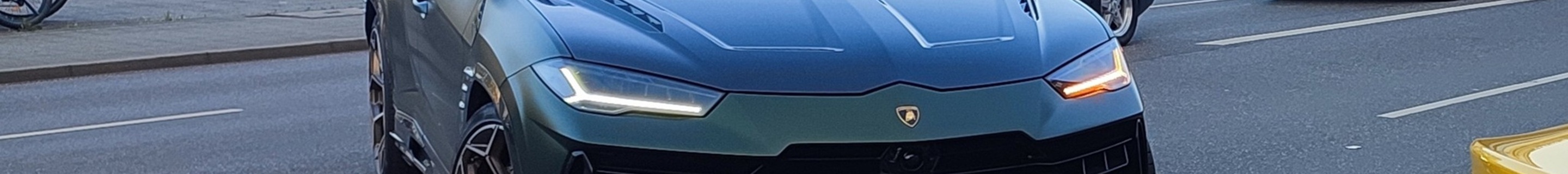 Lamborghini Urus S Larte Design LARGENDA