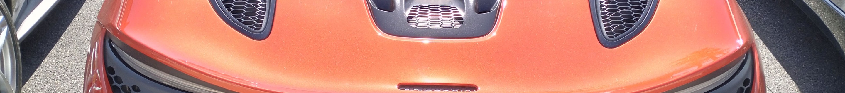 McLaren Artura Spider