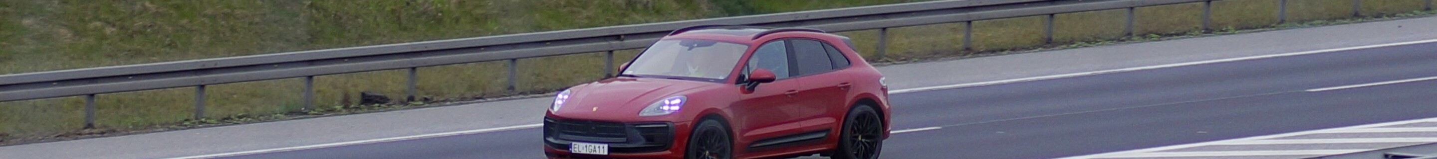 Porsche 95B Macan GTS MkIII