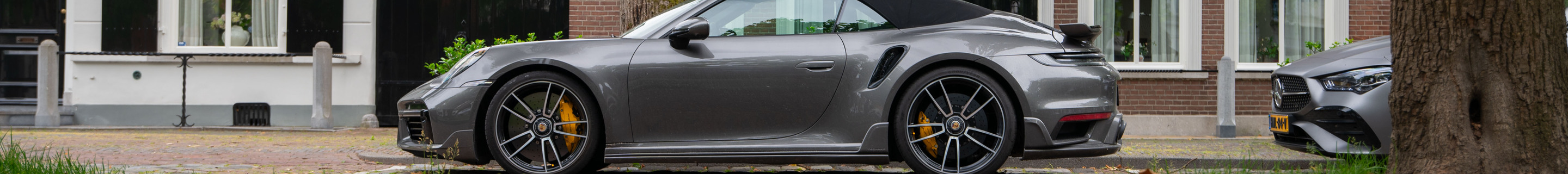Porsche 992 Turbo S Cabriolet MkI TechArt