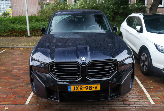 BMW XM G09
