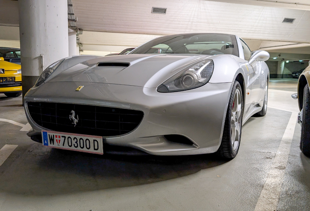 Ferrari California