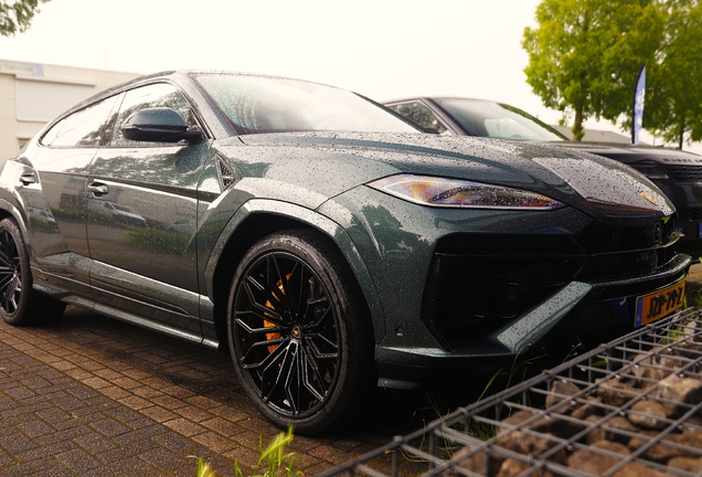 Lamborghini Urus SE