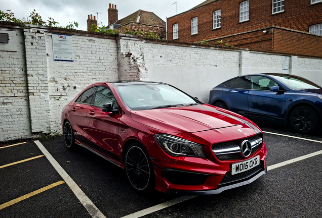 Mercedes-Benz CLA 45 AMG C117