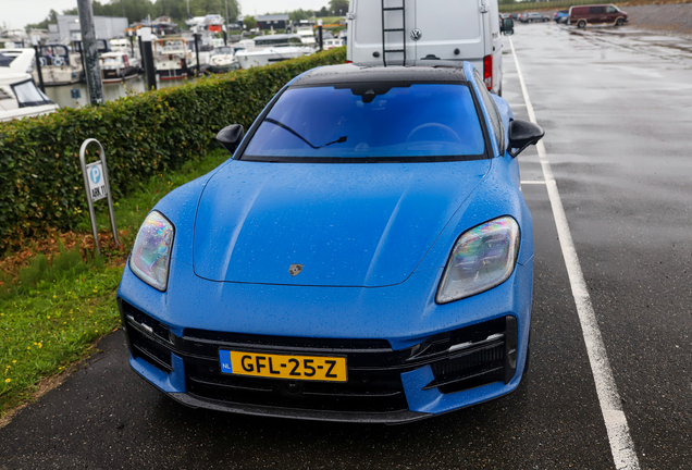 Porsche 972 Panamera Turbo E-Hybrid