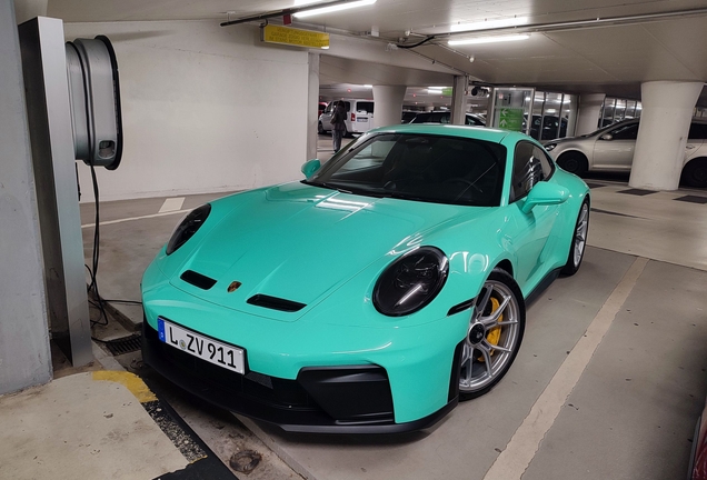 Porsche 992 GT3 Touring MkII