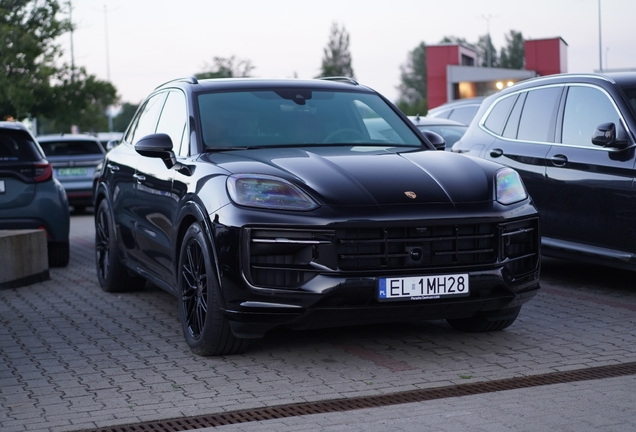 Porsche 9YA Cayenne GTS MkII
