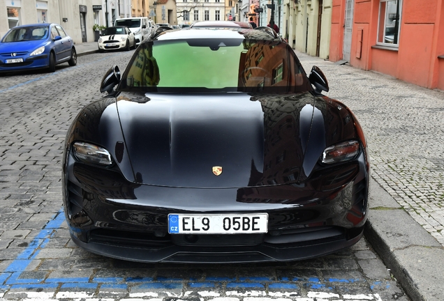 Porsche Taycan GTS Sport Turismo MkI