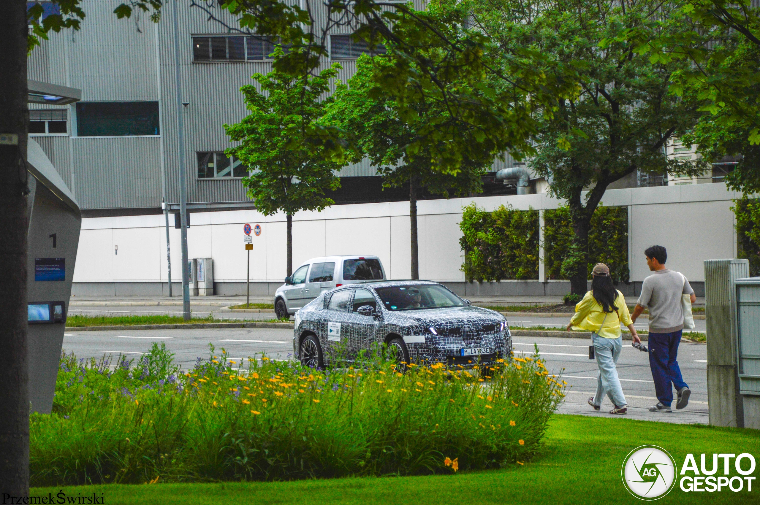 Bmw ix4 na7