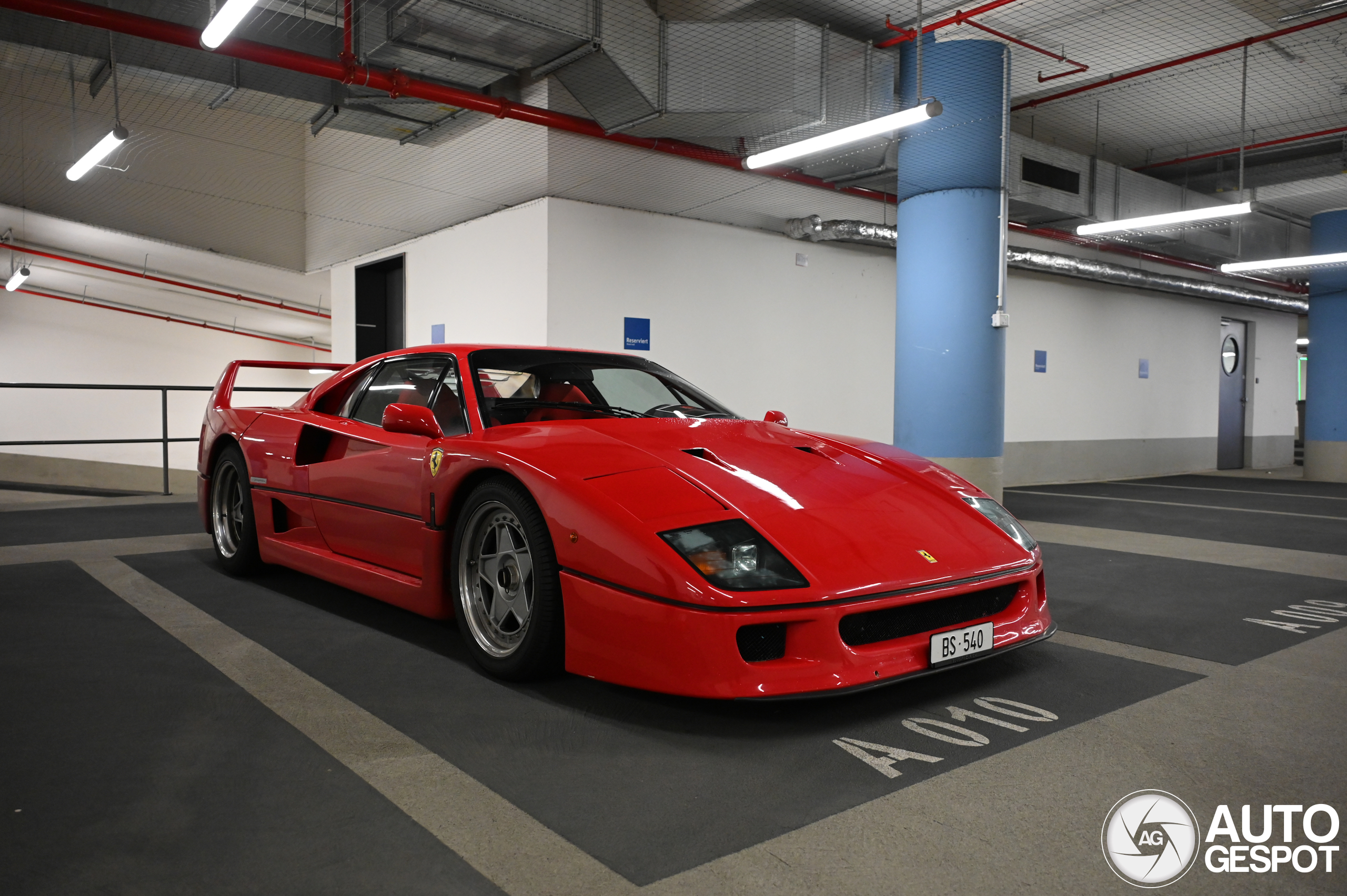 Ferrari F40