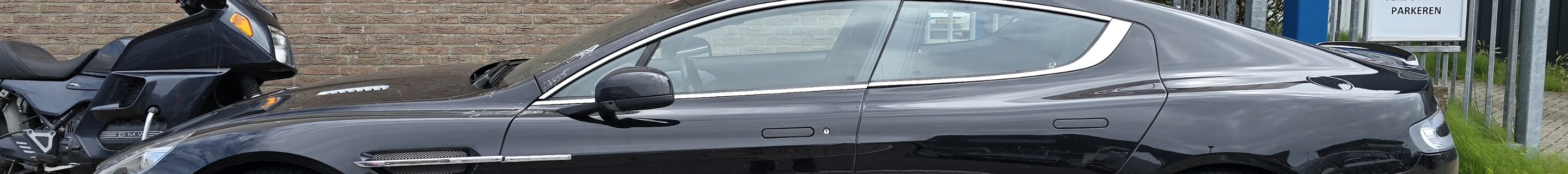 Aston Martin Rapide S