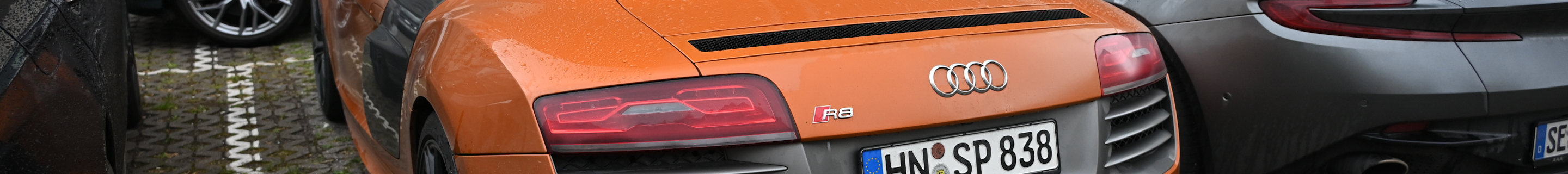 Audi R8 V10 Plus 2013
