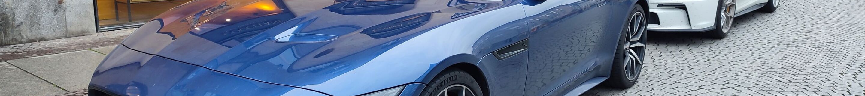 Jaguar F-TYPE R Coupé 2020