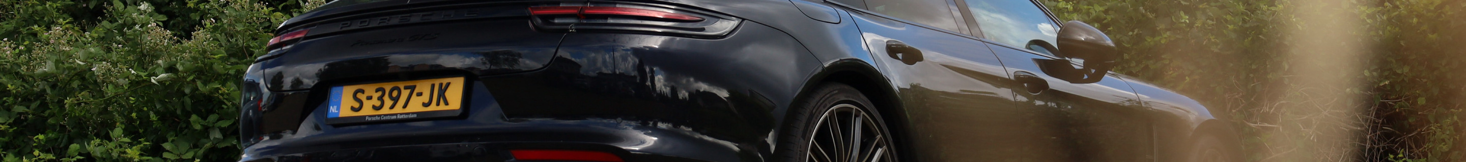 Porsche 971 Panamera GTS MkI