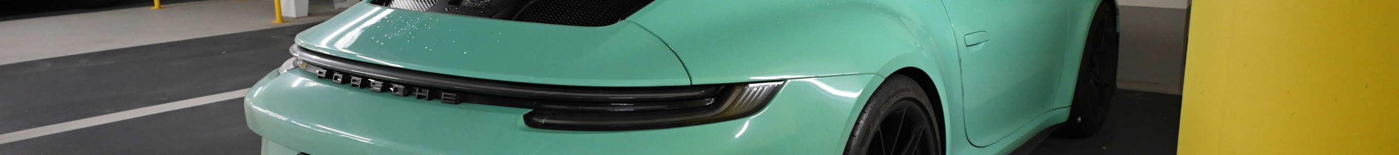 Porsche 992 GT3 Touring MkI