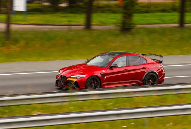 Alfa Romeo Giulia GTAm