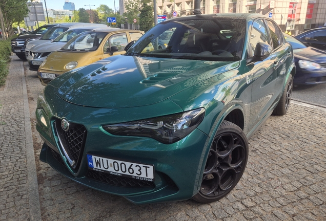Alfa Romeo Stelvio Quadrifoglio 2023