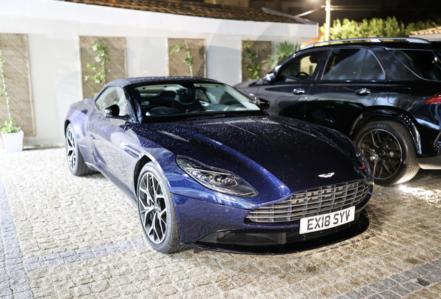 Aston Martin DB11 V8 Volante
