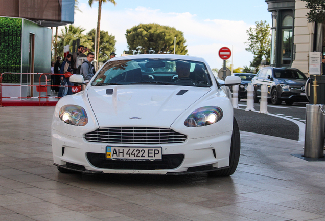 Aston Martin DBS