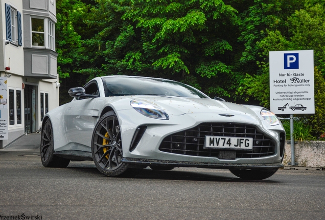 Aston Martin Vantage 2024