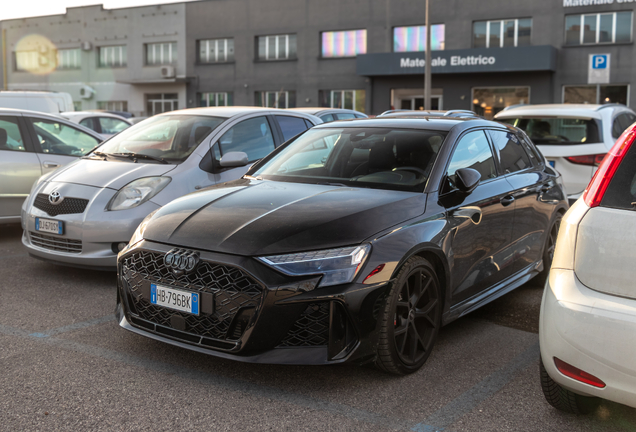 Audi RS3 Sportback 8Y 2025