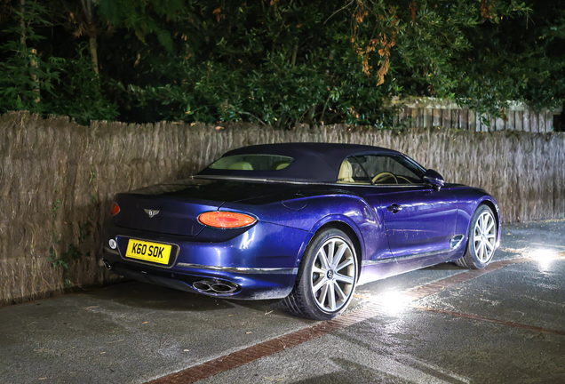 Bentley Continental GTC V8 2020