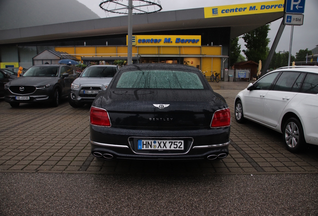 Bentley Flying Spur V8 2022 Mulliner