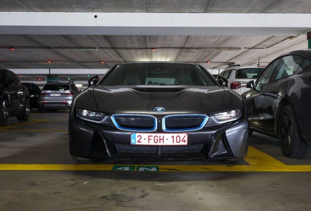 BMW i8
