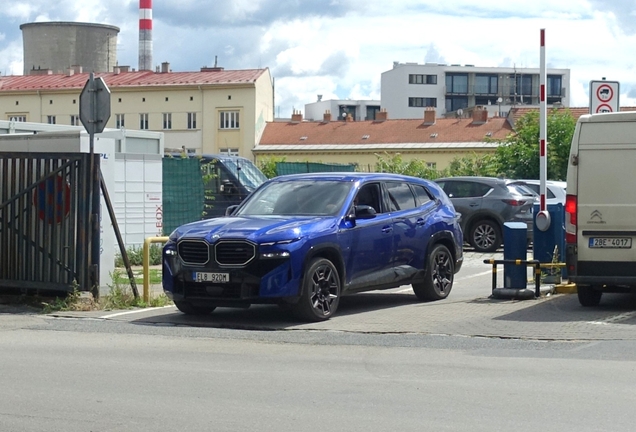 BMW XM G09