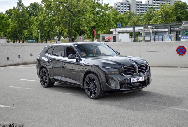 BMW XM G09