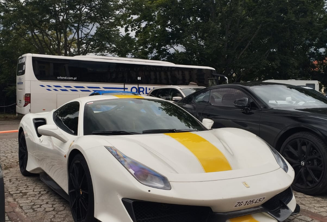 Ferrari 488 Pista