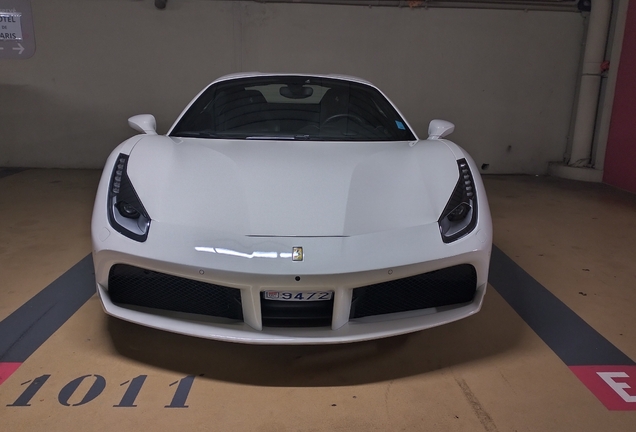 Ferrari 488 Spider