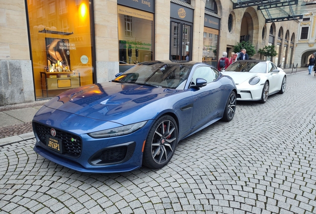 Jaguar F-TYPE R Coupé 2020