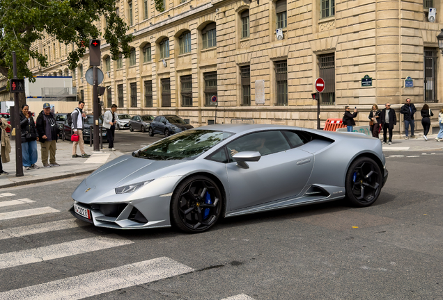 Lamborghini Huracán LP640-4 EVO