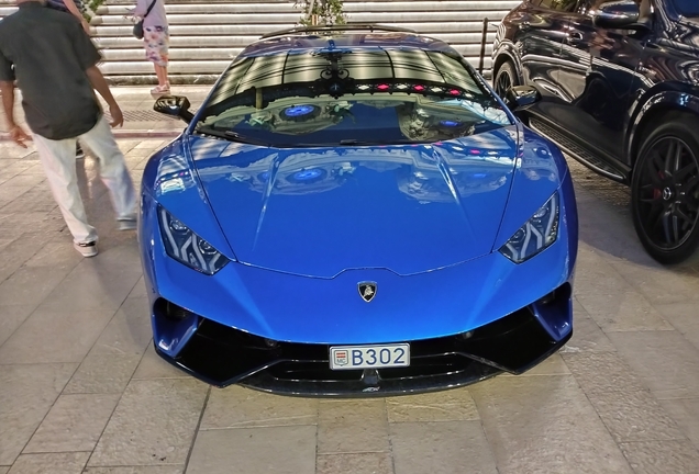 Lamborghini Huracán LP640-4 Performante