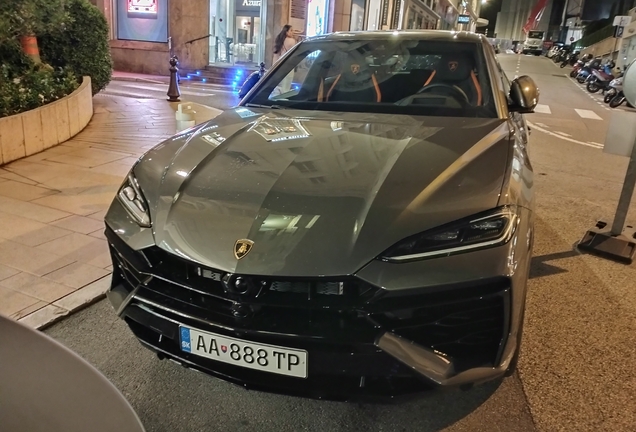 Lamborghini Urus SE