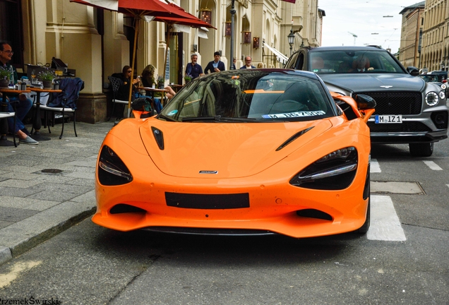 McLaren 750S Spider