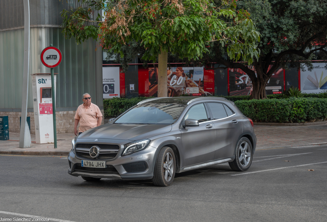 Mercedes-Benz GLA 45 AMG X156