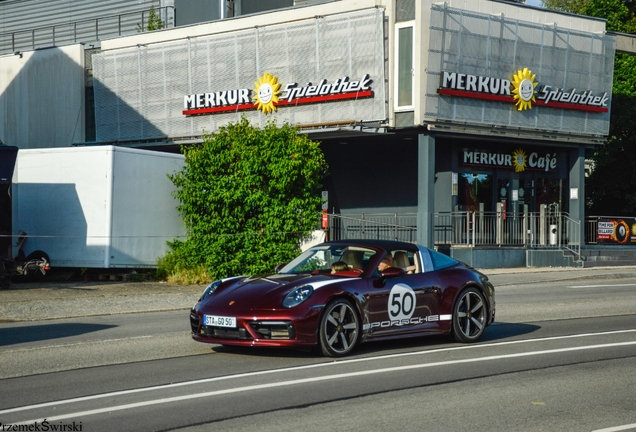 Porsche 992 Targa 4S MkI Heritage Design Edition