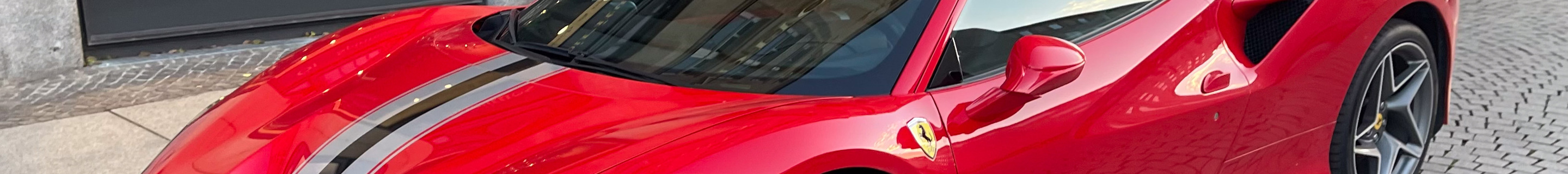 Ferrari F8 Tributo