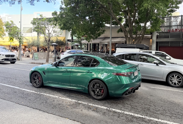 Alfa Romeo Giulia Quadrifoglio 2023