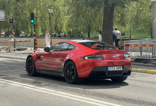 Aston Martin V12 Vantage S AMR