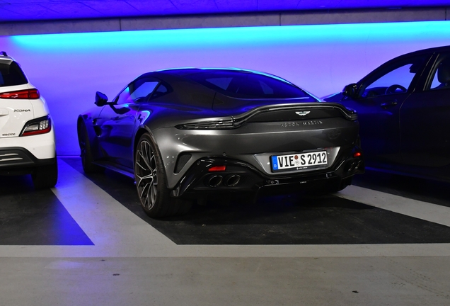 Aston Martin Vantage 2024