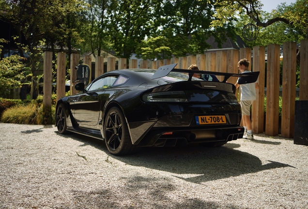 Aston Martin Vantage GT12