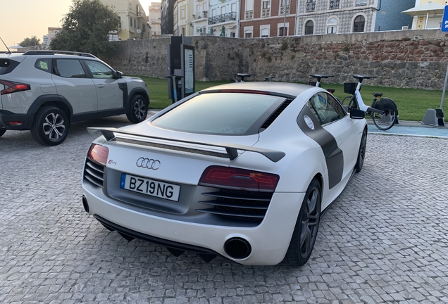 Audi R8 V10