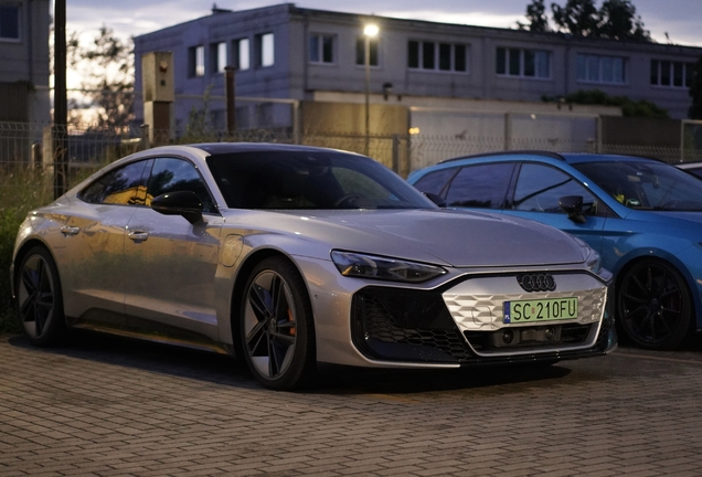 Audi RS E-Tron GT 2025