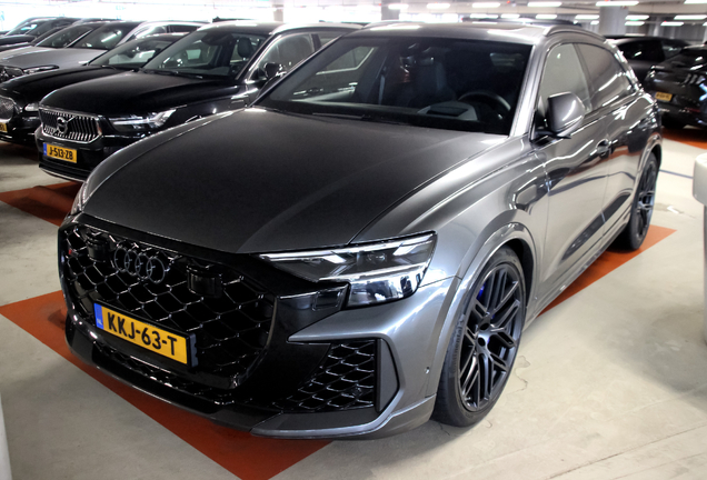 Audi RS Q8 2024