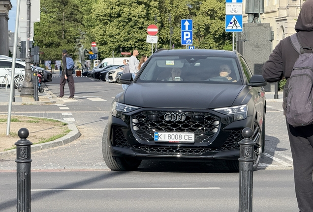 Audi RS Q8 2024