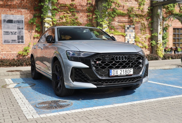 Audi RS Q8 2024