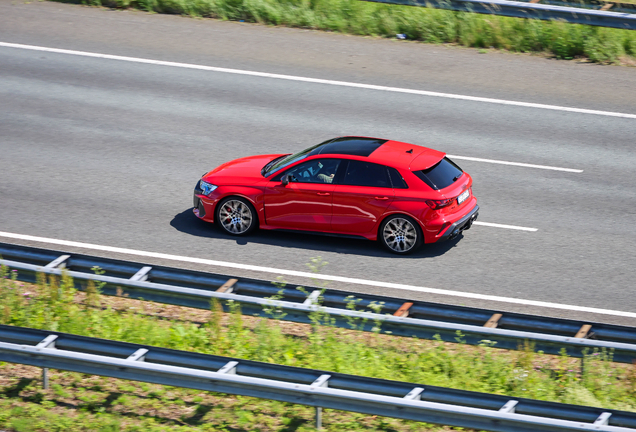 Audi RS3 Sportback 8Y 2025